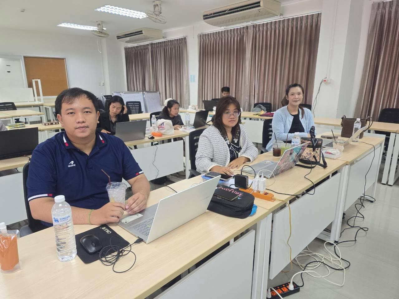 88. โครงการการผลิตสื่อการสอนด้วยนวัตกรรม AI ของครูเพื่อส่งเสริมความคิดสร้างสรรค์สำหรับผู้เรียนในยุคดิจิทัลตามบริบทของโรงเรียน ภายใต้โครงการพัฒนาคุณภาพการศึกษาและการพัฒนาท้องถิ่นโดยมีสถาบันอุดมศึกษาเป็นพี่เลี้ยงเครือข่ายเพื่อการพัฒนาอุดมศึกษา